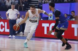 开云体育中国-斯洛文尼亚队实力强大，一路向前胜利！