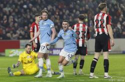 开云体育入口-曼城逼平斯旺西，领先利物浦仍仅一分差距