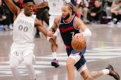 开云体育下载-快船主场力克马刺，连胜达到六场