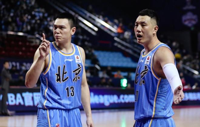 关于法国篮球职业联赛开赛东家与西家碰撞的信息