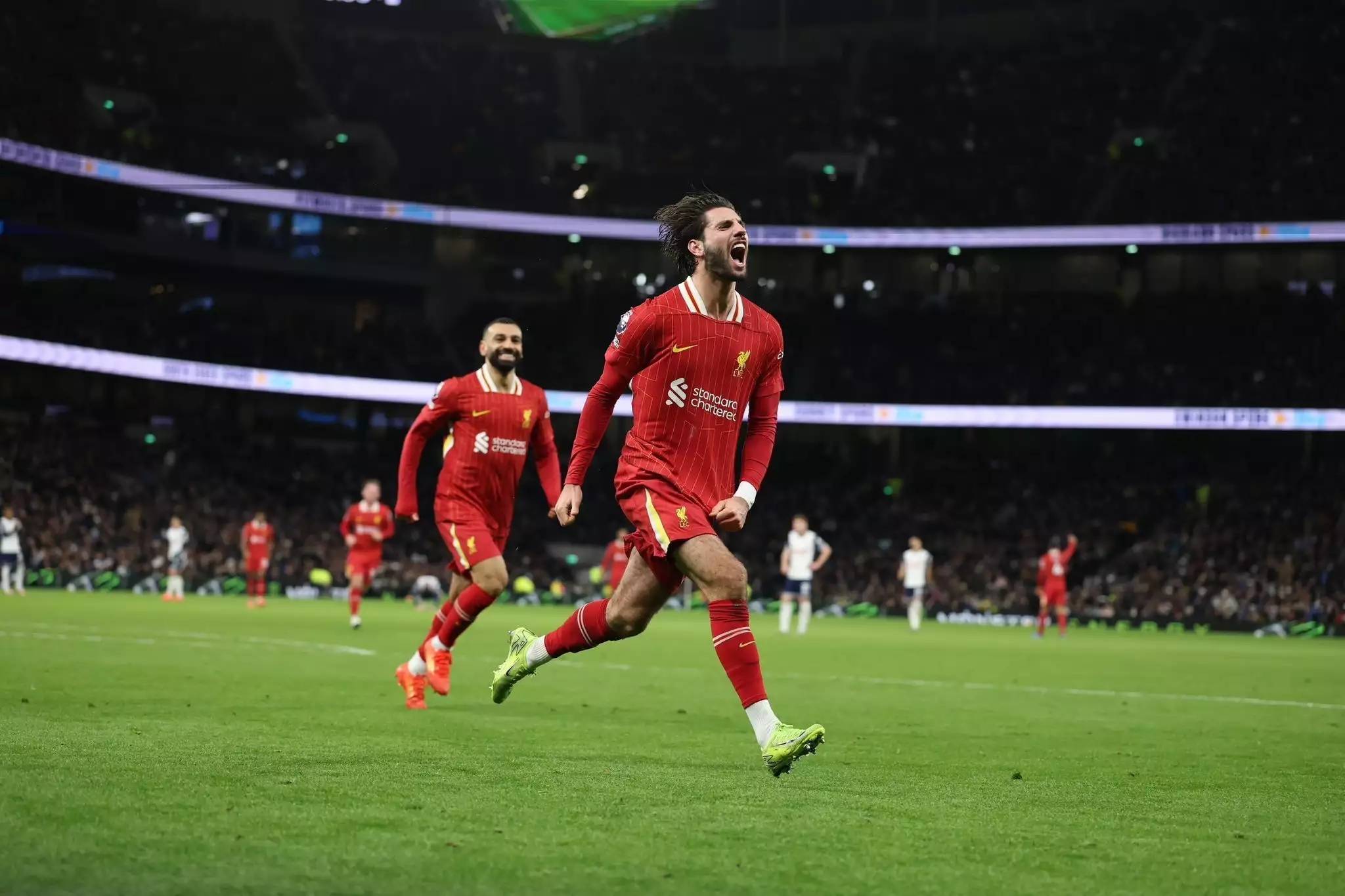 利物浦防守扛大旗，红军守护三分