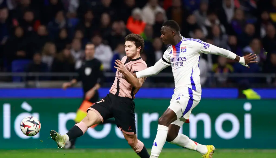 关于那不勒斯迎来连胜，稳定意甲前四位置的信息