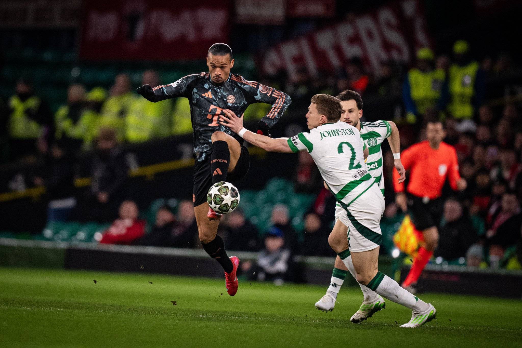 拜仁开局争分夺秒,积极备战下一场比赛 拜仁开局争分夺秒,积极备战下一场比赛