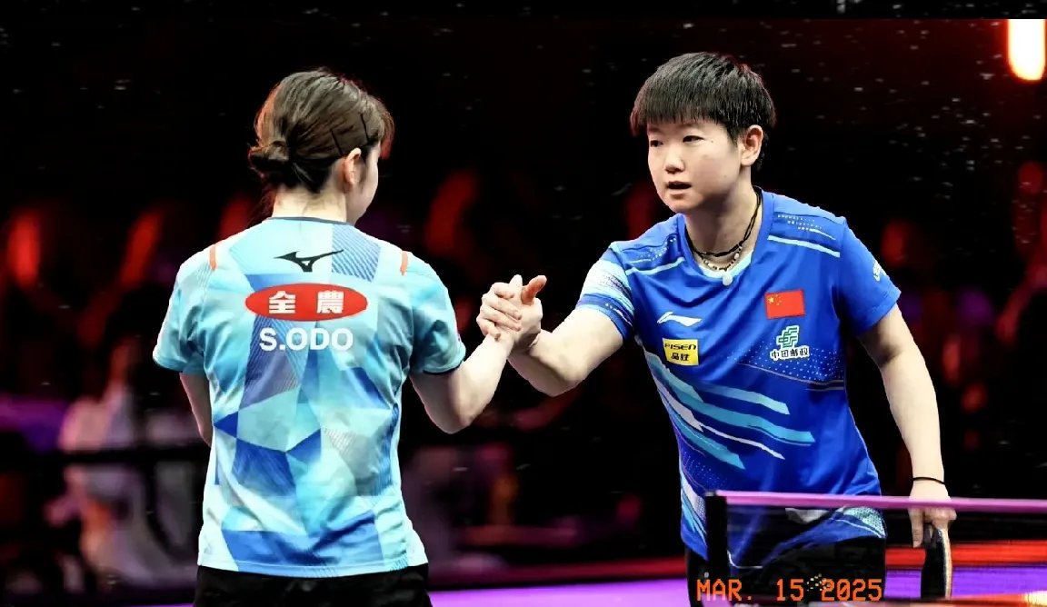 包含罗马球员技压群雄,联手取得比赛胜利的词条 包含罗马球员技压群雄,联手取得比赛胜利的词条