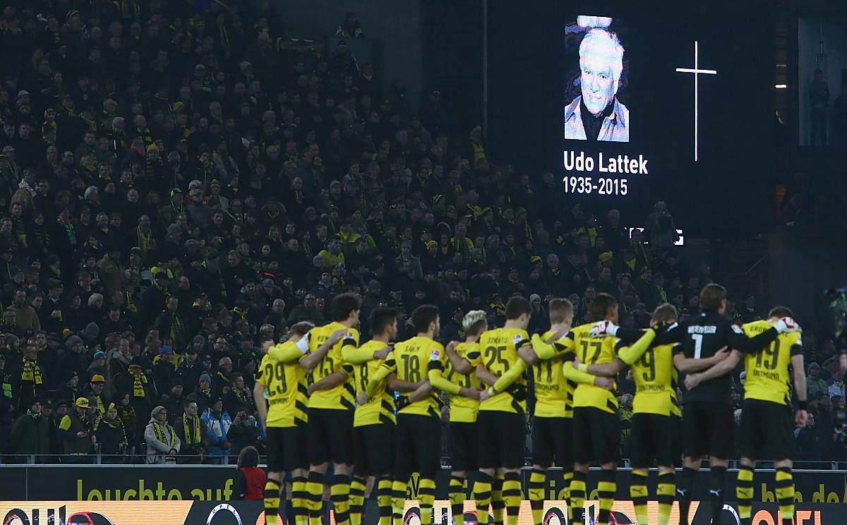 多特蒙德客场不敌曼城，晋级四强悬念的简单介绍