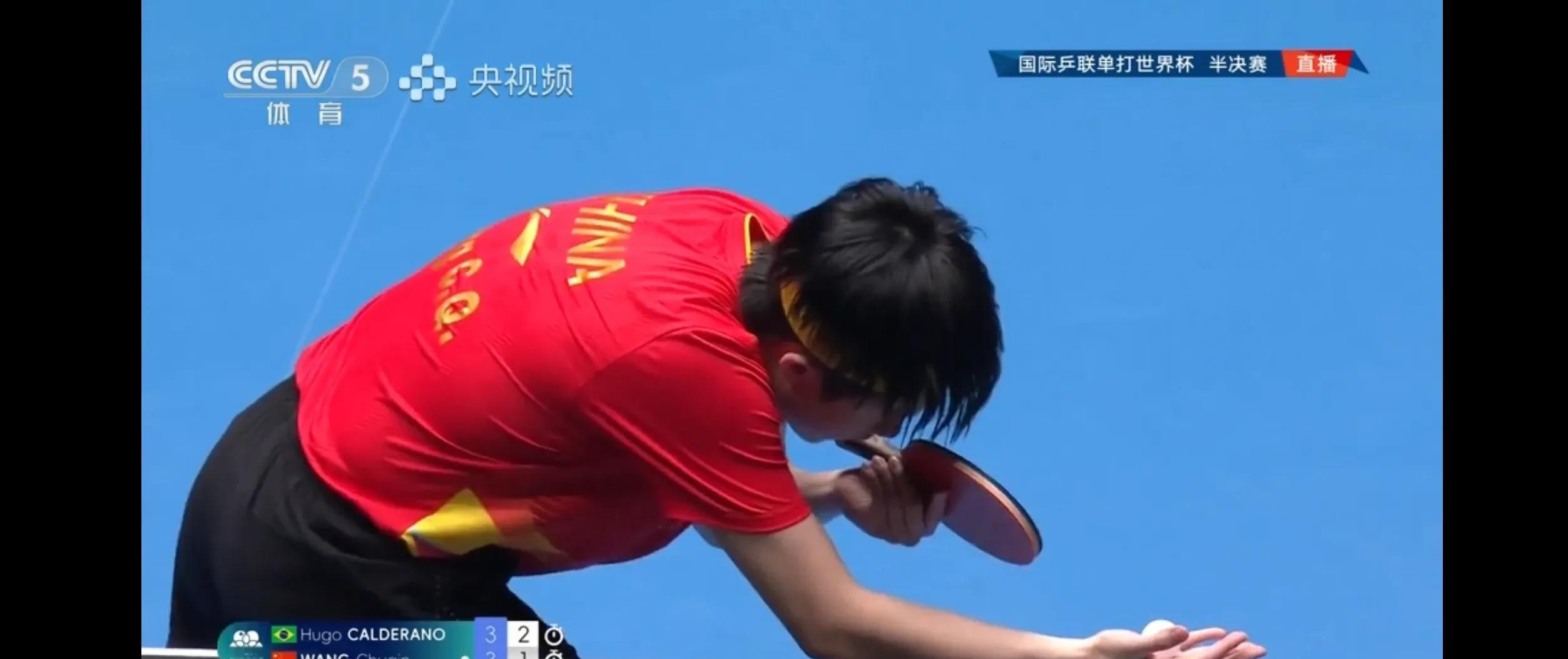 关于紧张对决，球员们在赛场上全情投入，争取最终胜利的信息