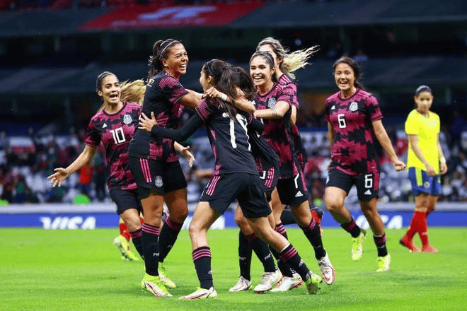 包含美国女足在对决日本足球队中获胜美国队胜日本队,实现胜利的词条 包含美国女足在对决日本足球队中获胜美国队胜日本队,实现胜利的词条