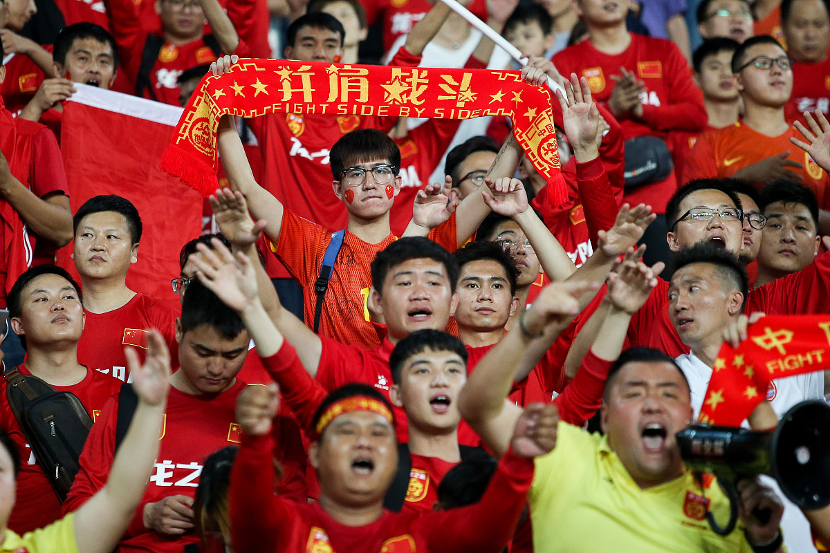 紧张对抗!亚洲热门队伍大胜一场