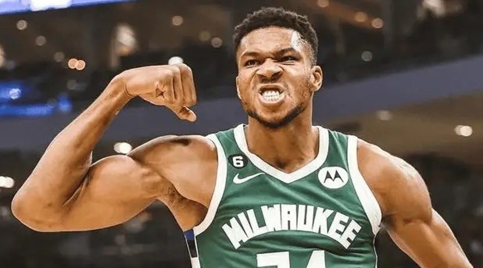 雄鹿力克凯尔特人，字母哥称霸篮下