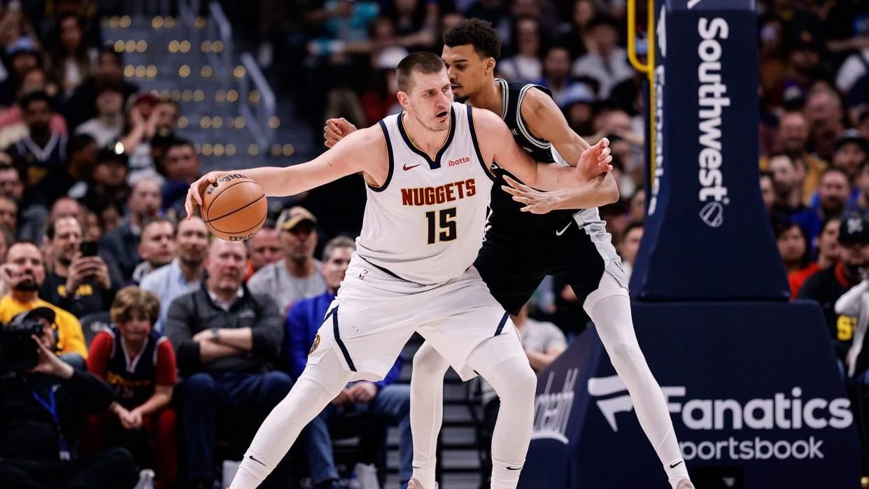 马刺逆转赢下掘金,近期表现亮眼 马刺逆转赢下掘金,近期表现亮眼