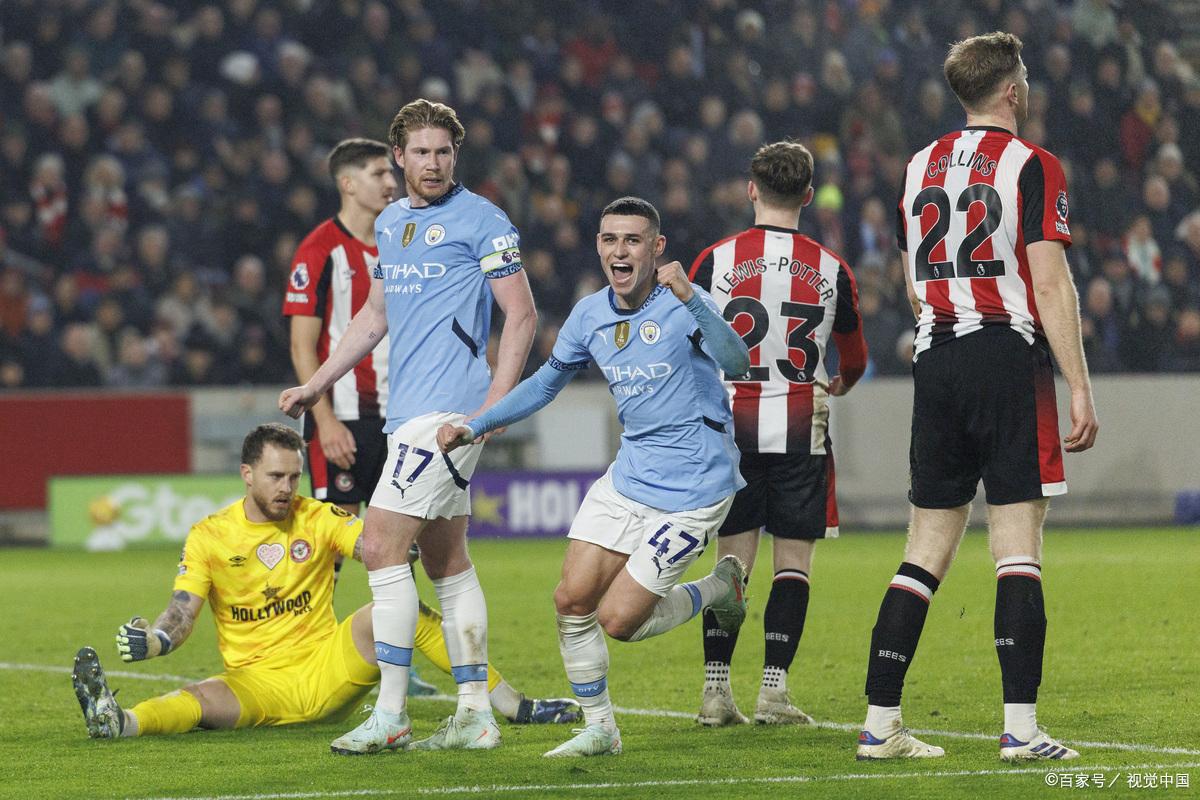 曼城逼平斯旺西，领先利物浦仍仅一分差距