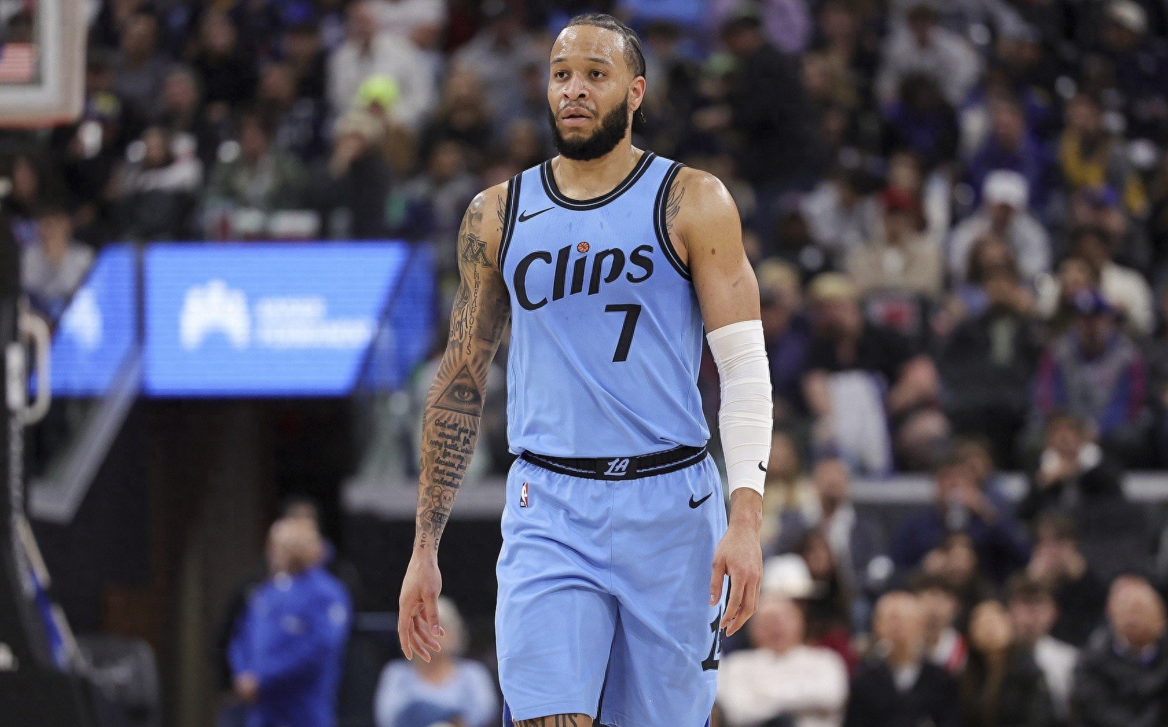 灰熊击败快船，德克尔真不简单