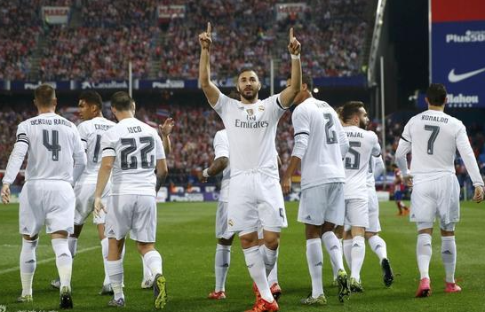 拜仁米兰不败，稳居小组第二